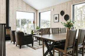 Nybyggd villa i Storhogna
